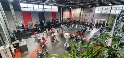 Stary Hangar Fitness & Wellness Club